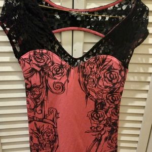 Sexy Metal Mulisha lace and roses top